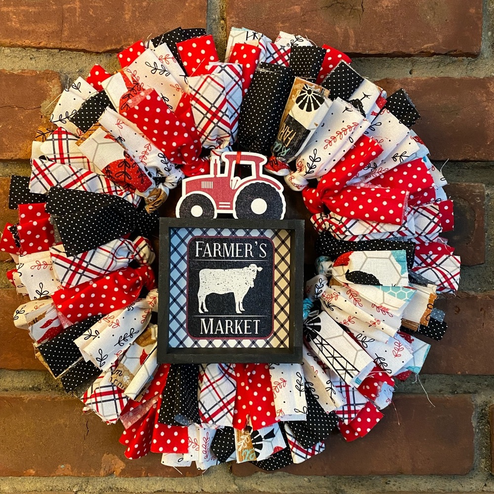 Farm Rag Wreaths - Picture 5 of 9